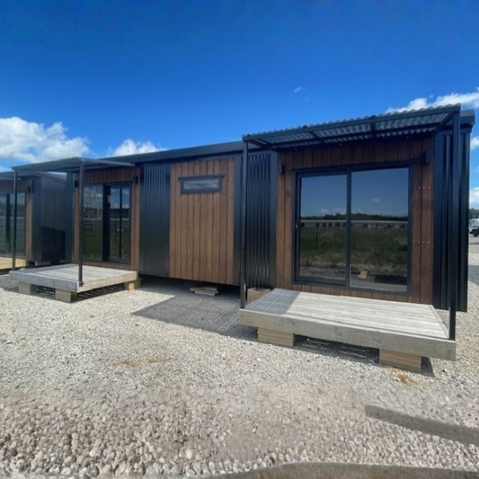 Pohutakawa - 9m x 2.8m